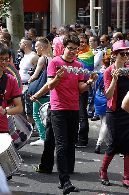 Gay pride Paris JUN13-162